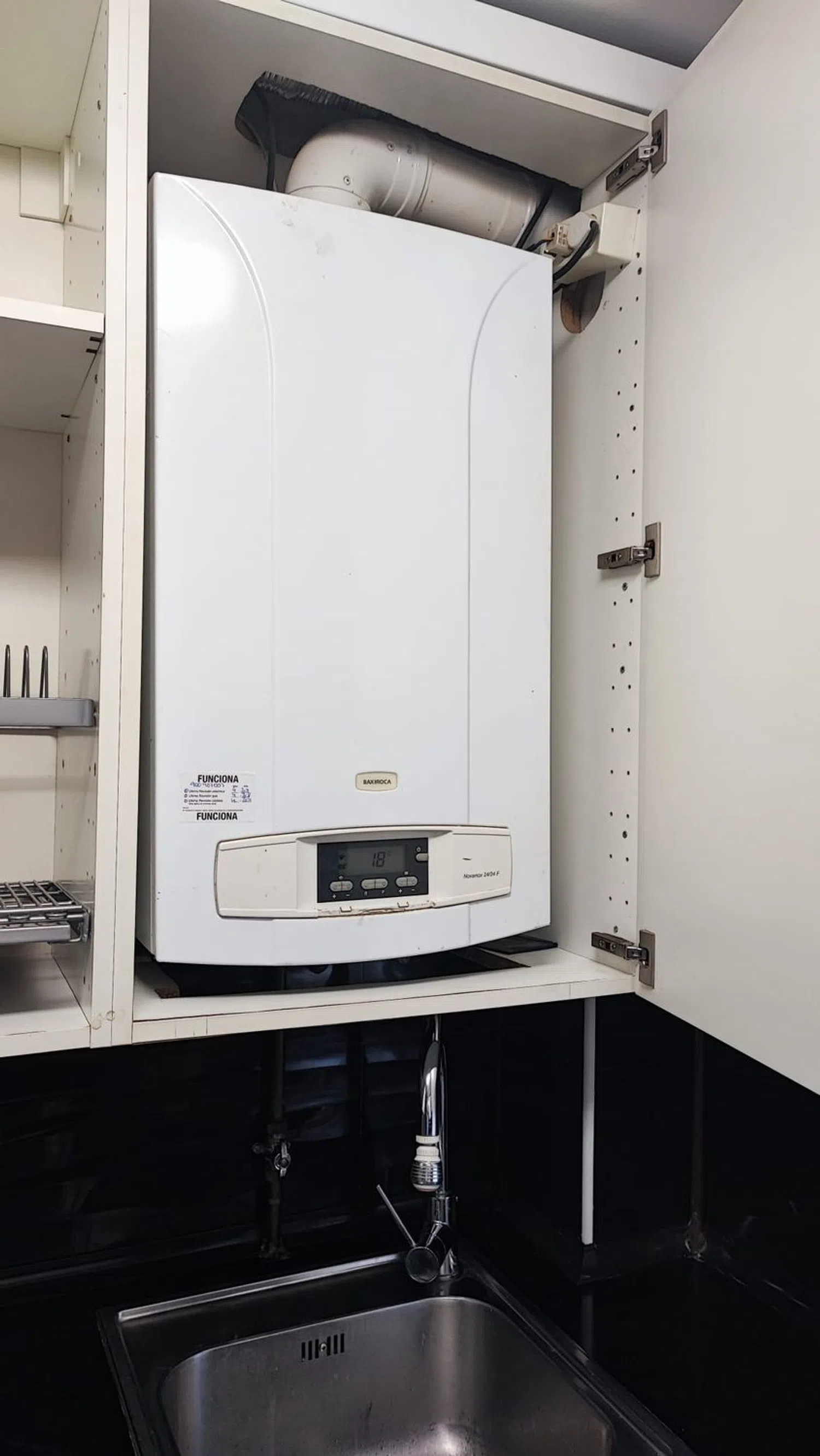 Piso en calle de Cuart de Poblet, 103 - Foto 18