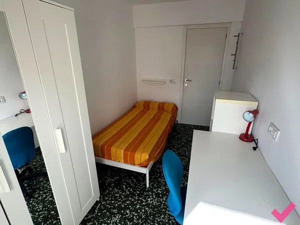 Piso en Calle de Pinzón, El Carme - Foto 23