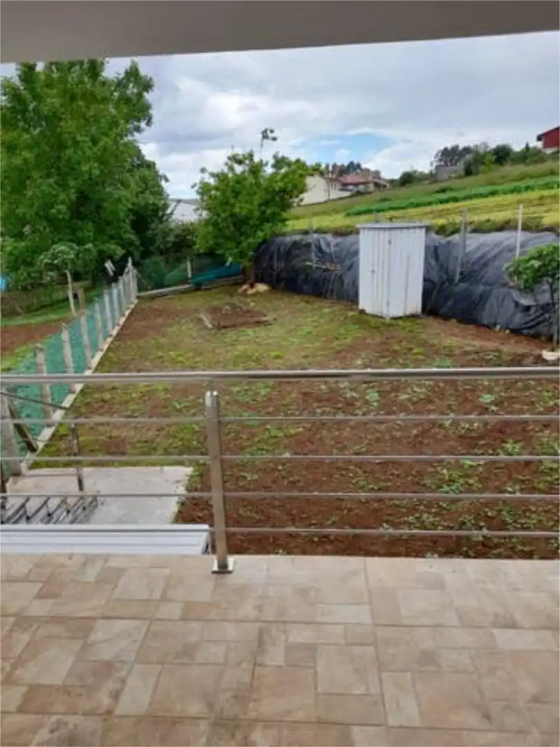 Casa adosada en Arins - Foto 2