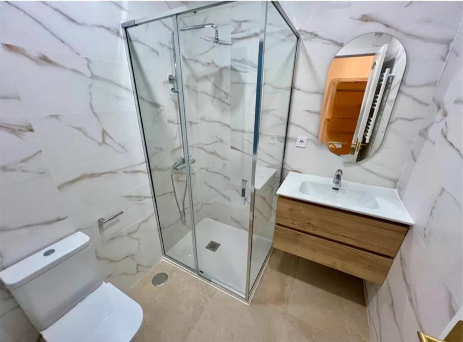 Piso en calle del Monasterio de Samos, 14 - Foto 2