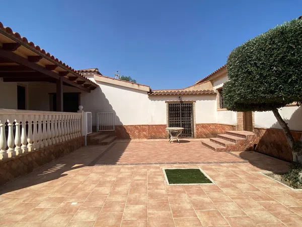 Casa o chalet independiente en Calle Lagunas de Ruidera, 79 - Foto 6