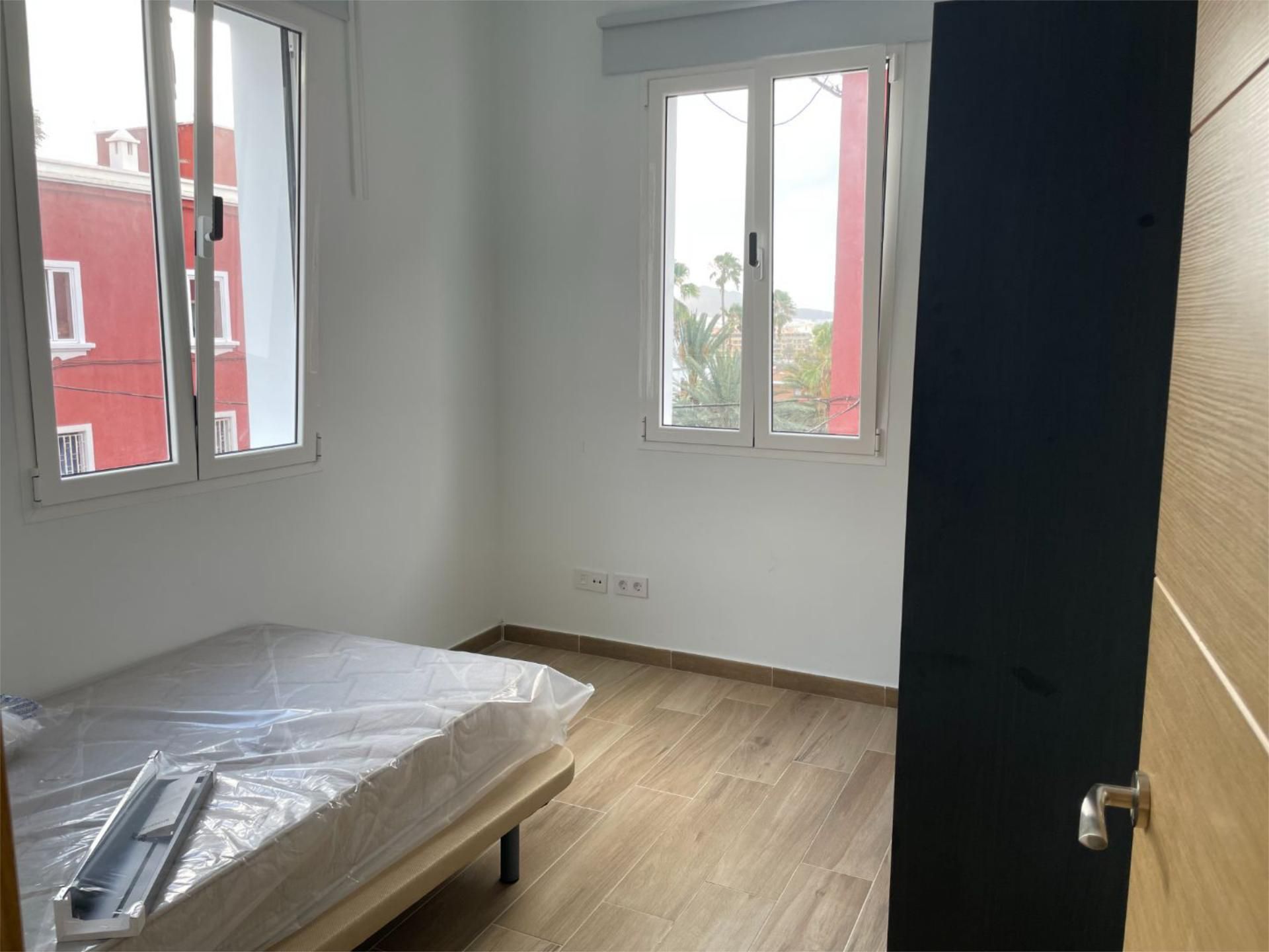 Piso en  Calle Alejandro Hidalgo 13 - Foto 12