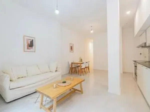 Piso en calle de Sagunt, 28 - Foto 1