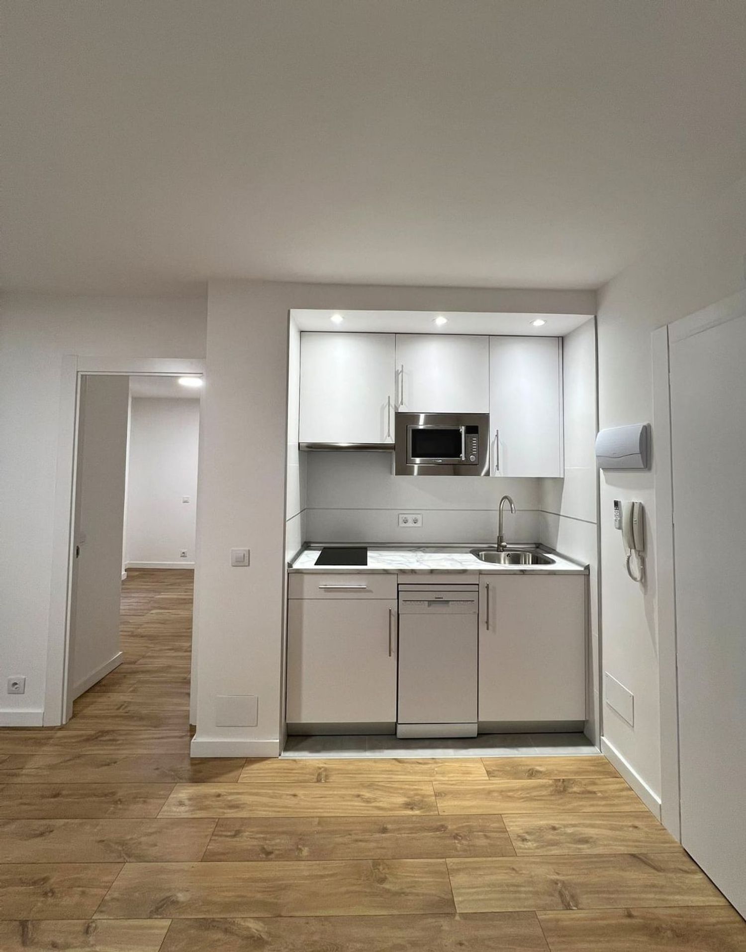 Piso en calle de Joaquín María López, 41 - Foto 2