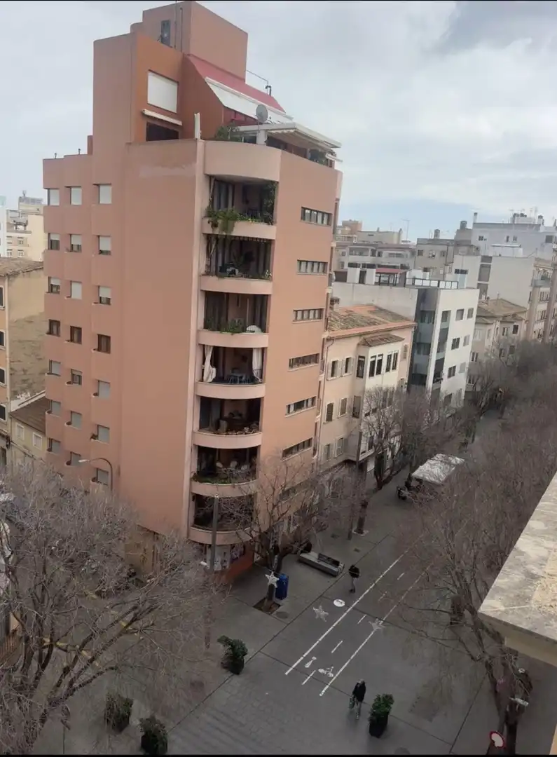 Estudio en  Carrer de Blanquerna 27 - Foto 10
