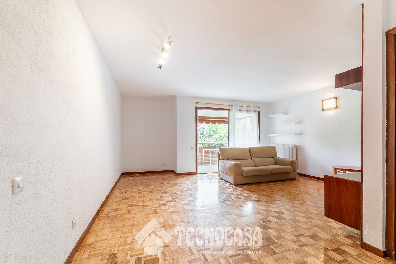 Piso en Avenida Paralela, 25, Zona Carretera del Plantío, Zona Carretera del Plantío - Foto 2