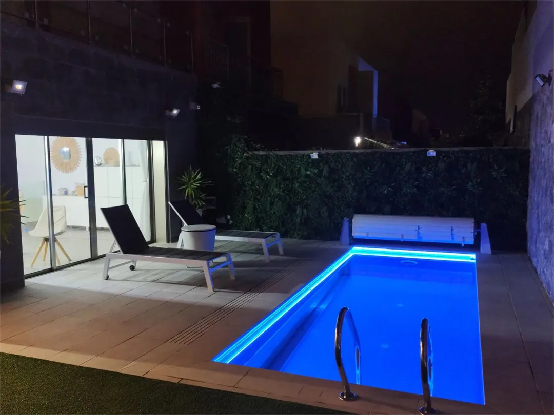 Casa adosada en  Calle Francisco de La Torre 31 - Foto 6