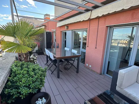 Ático en calle de Triacastela, 4