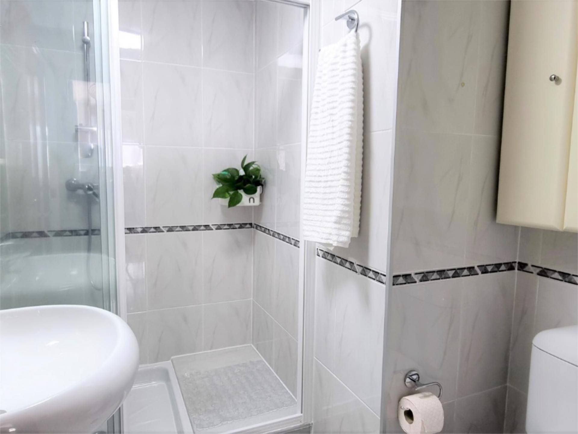 Piso en calle Rúa Rosalía de Castro 30 - Foto 37