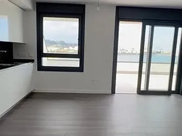 Piso en  Calle Pachín de Melás 46 - Foto 3