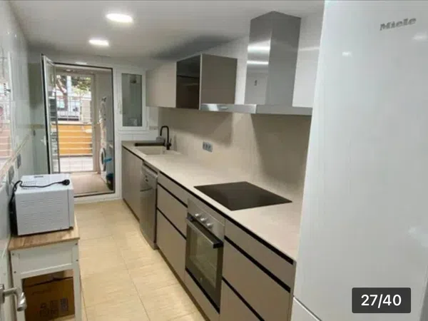 Piso en Avenida Nou d'Octubre - Foto 14