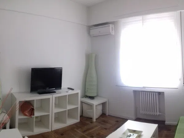 Piso en plaza de San Juan de la Cruz, 9