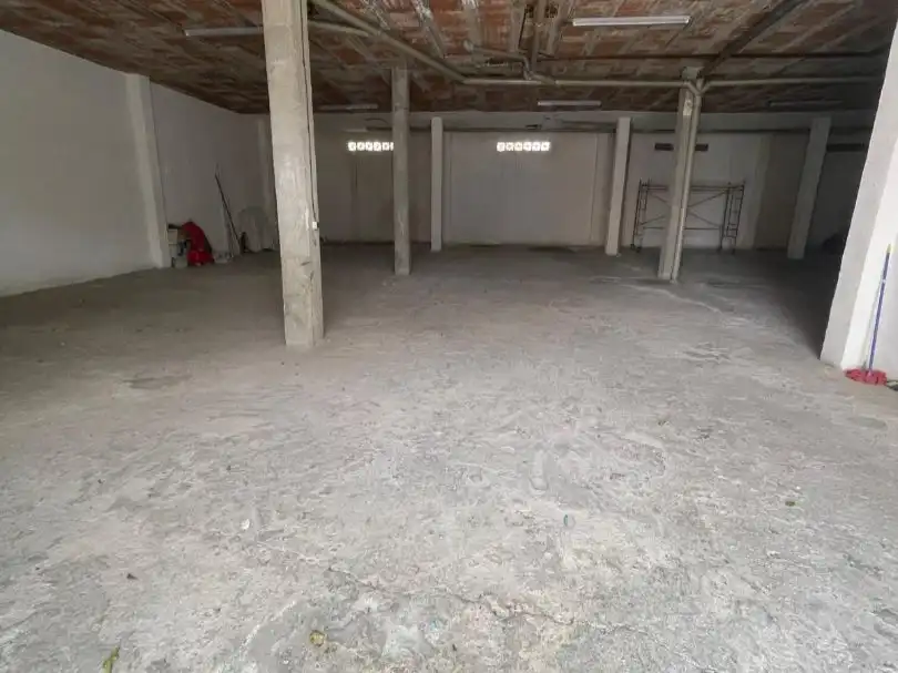 Local comercial en  Calle Santa Teresa 14 - Foto 4