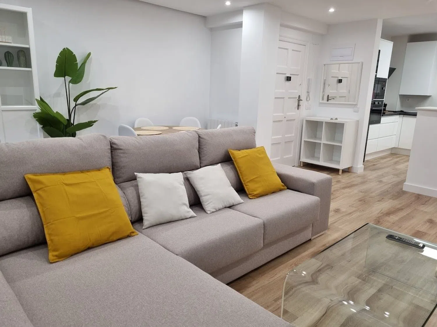 Piso en calle Macías Picavea, 13 - Foto 3