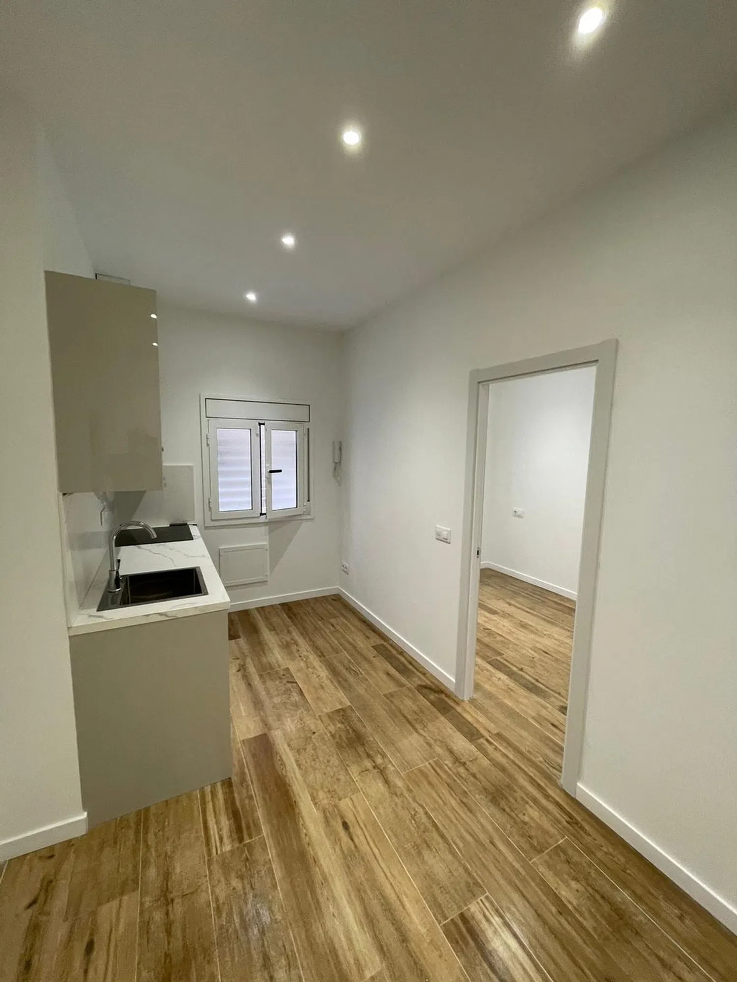 Estudio en calle del Pou, 57 - Foto 7