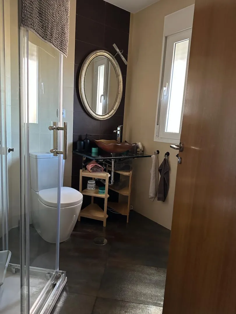 Piso en  Calle Maestro Adolfo Diaz 13 - Foto 20