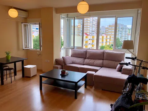 Piso en calle Cuarzo, 2