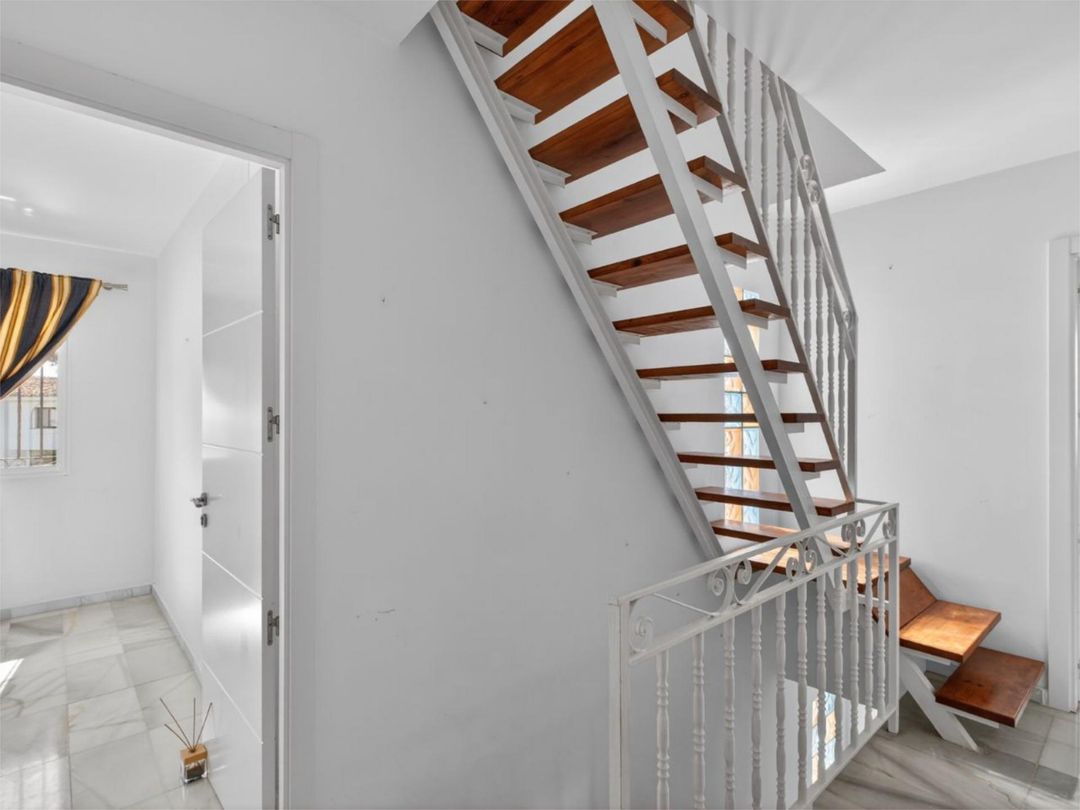 Casa adosada en  Calle Almería 64 - Foto 16