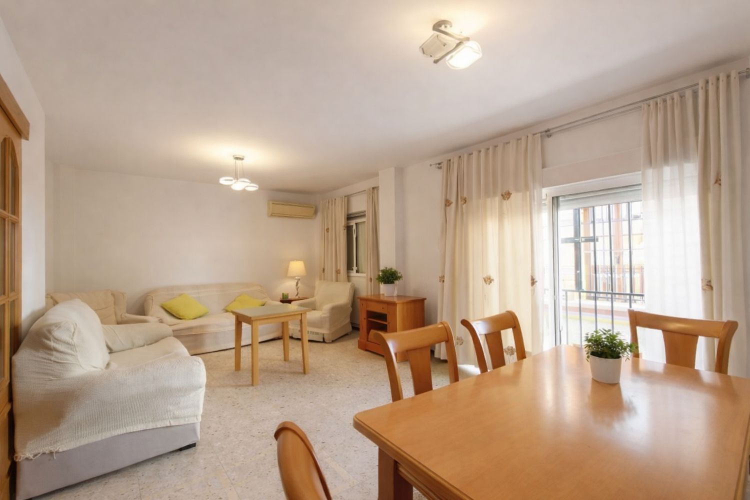 Piso en Barrio Feria - Foto 4