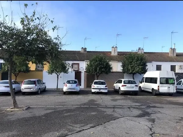 Chalet adosado en Urbanización Recreo San José, 19 - Foto 3