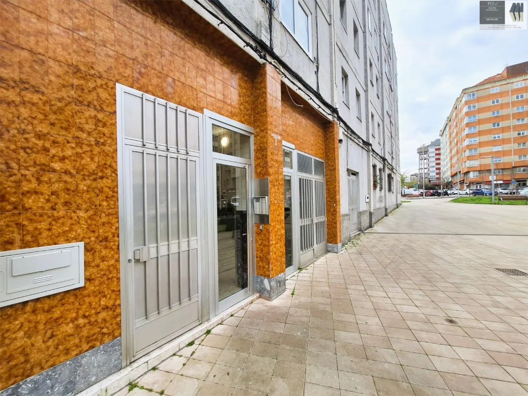 Piso en  Calle Monasterio de Cines 2 - Foto 4