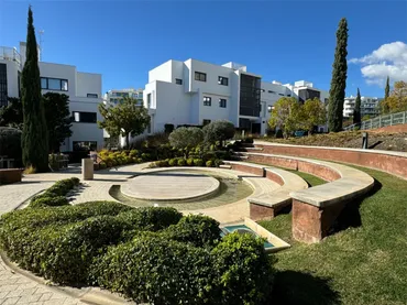 Piso en avenida Av. 8 de Marzo 3 - Foto 3