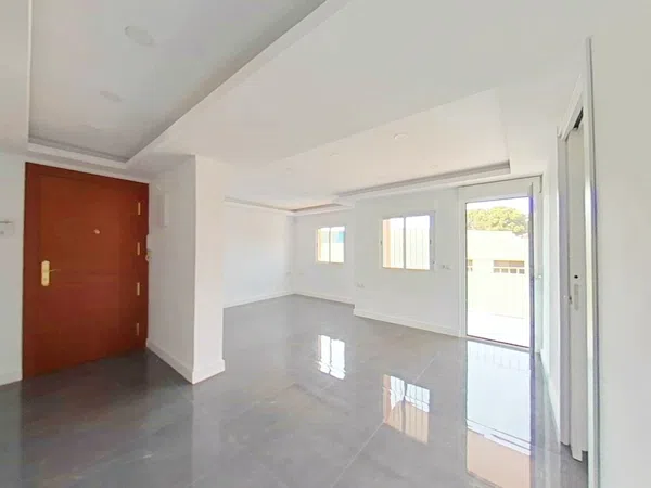 Piso en Barrio La Fontsanta - Foto 9