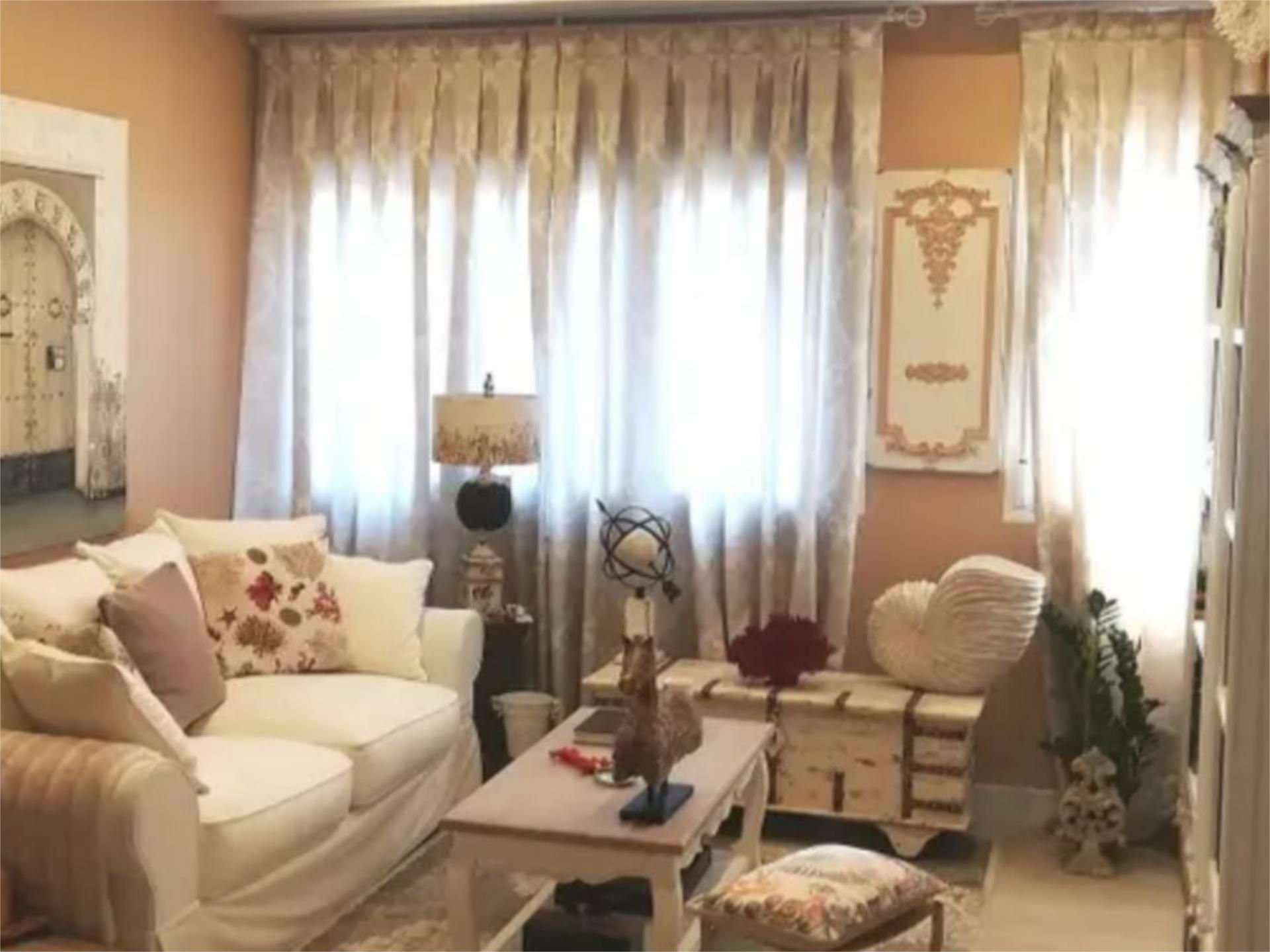 Piso en  Calle de los Reyes Magos 19