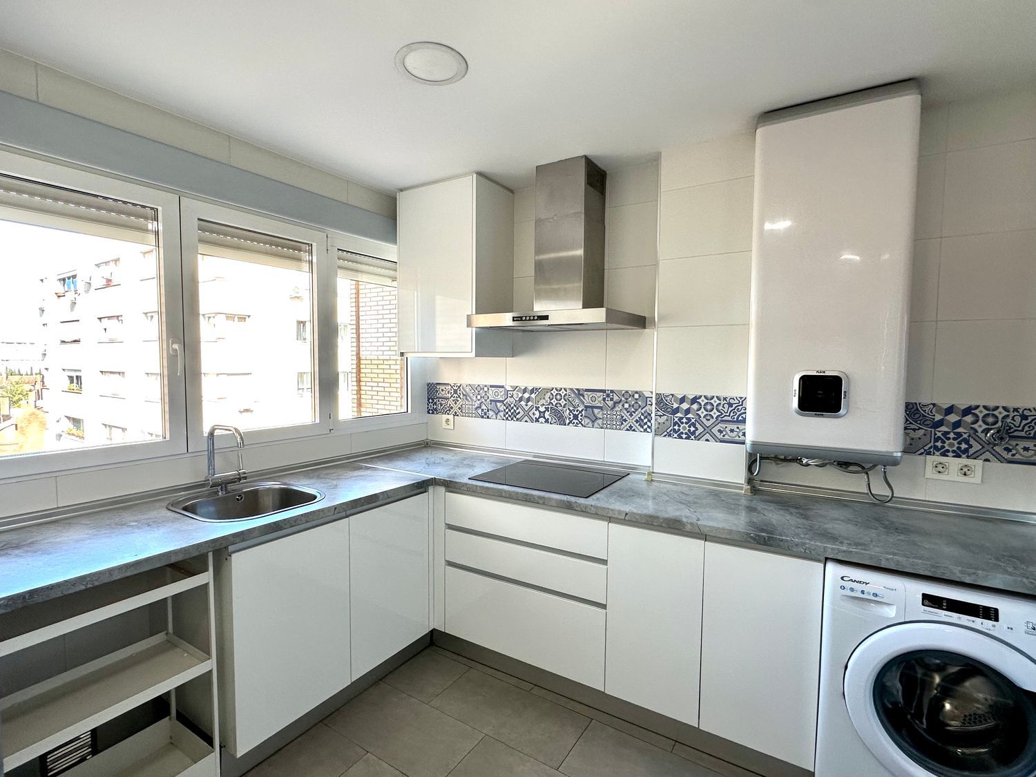 Piso en avenida de Andalucía, 28 - Foto 4