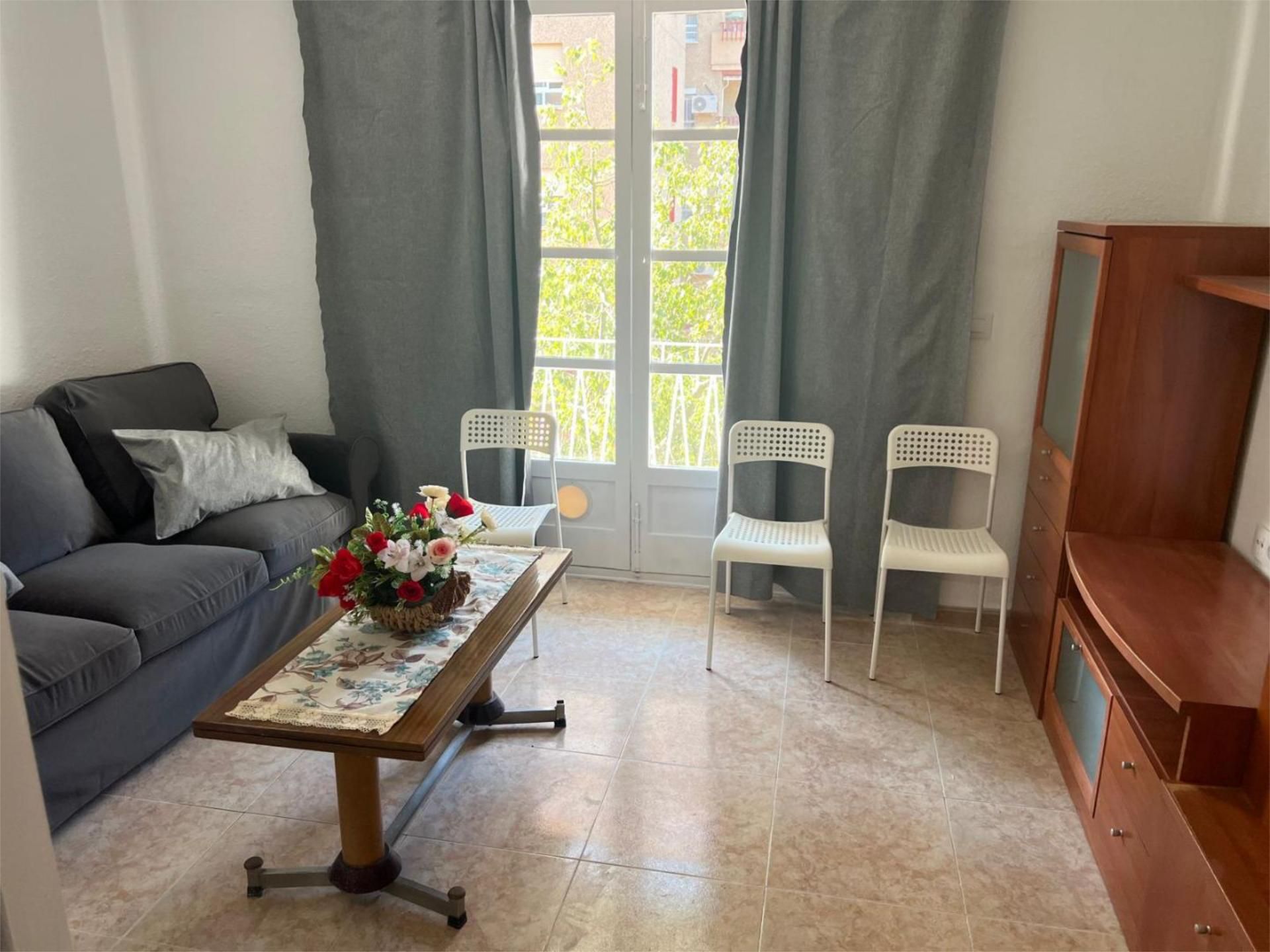 Piso en  Calle Pico del Morrón 2