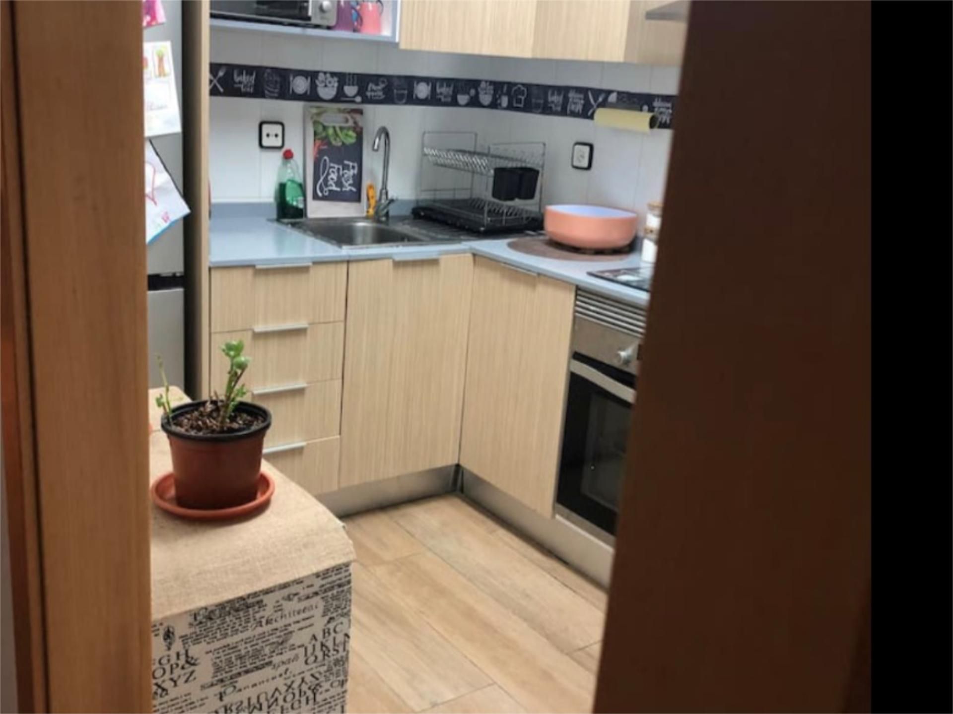 Piso en  Carrer de Bigastro 7 - Foto 9