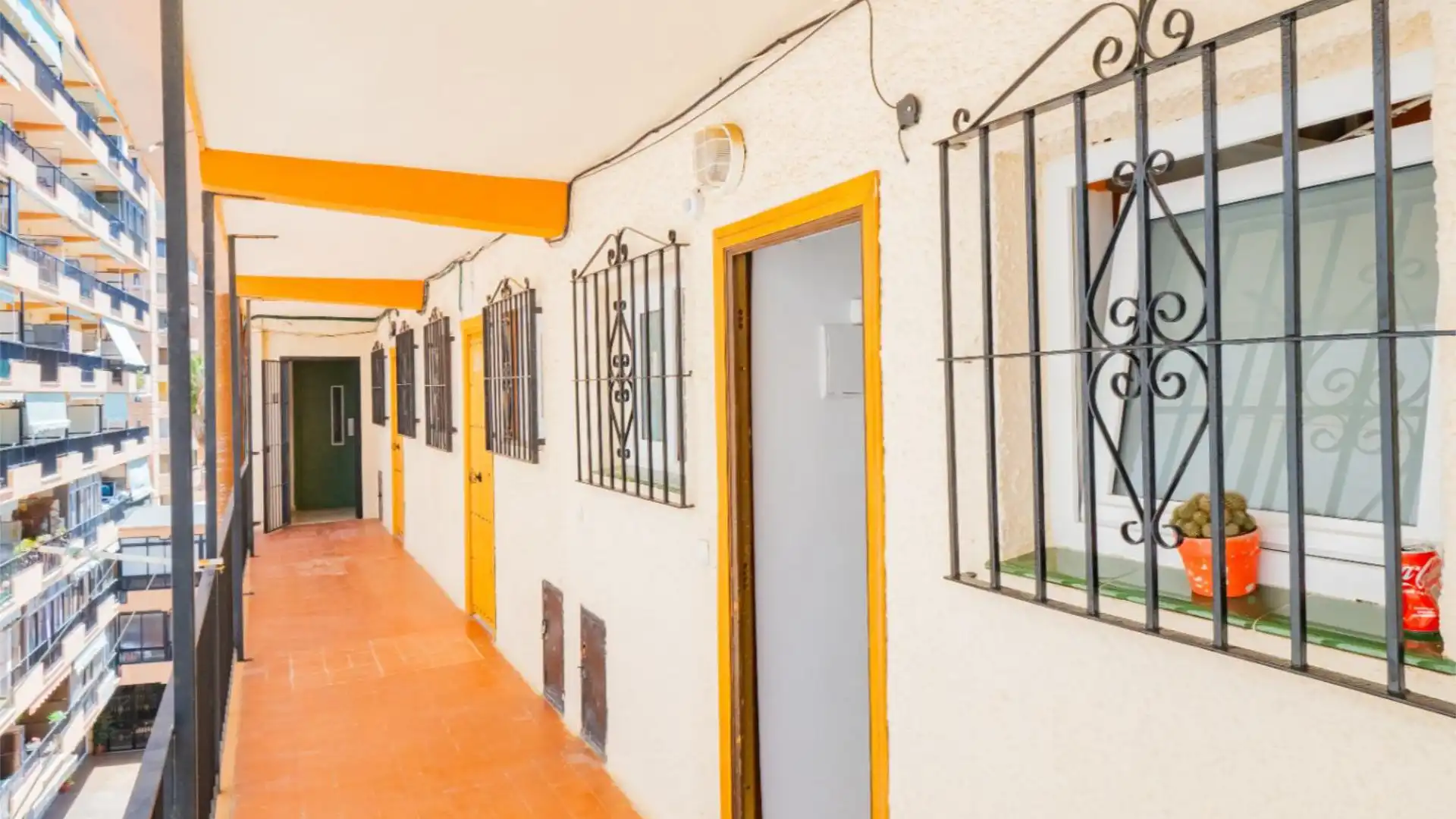 Estudio en  Calle Jacinto Benavente 9 - Foto 18