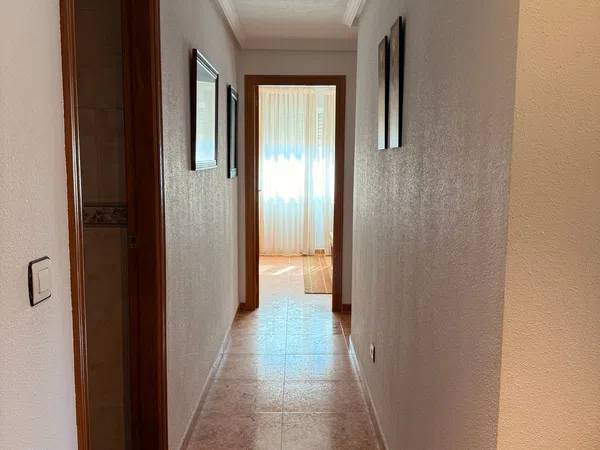 Piso en Calle Canalejas, 1 - Foto 5