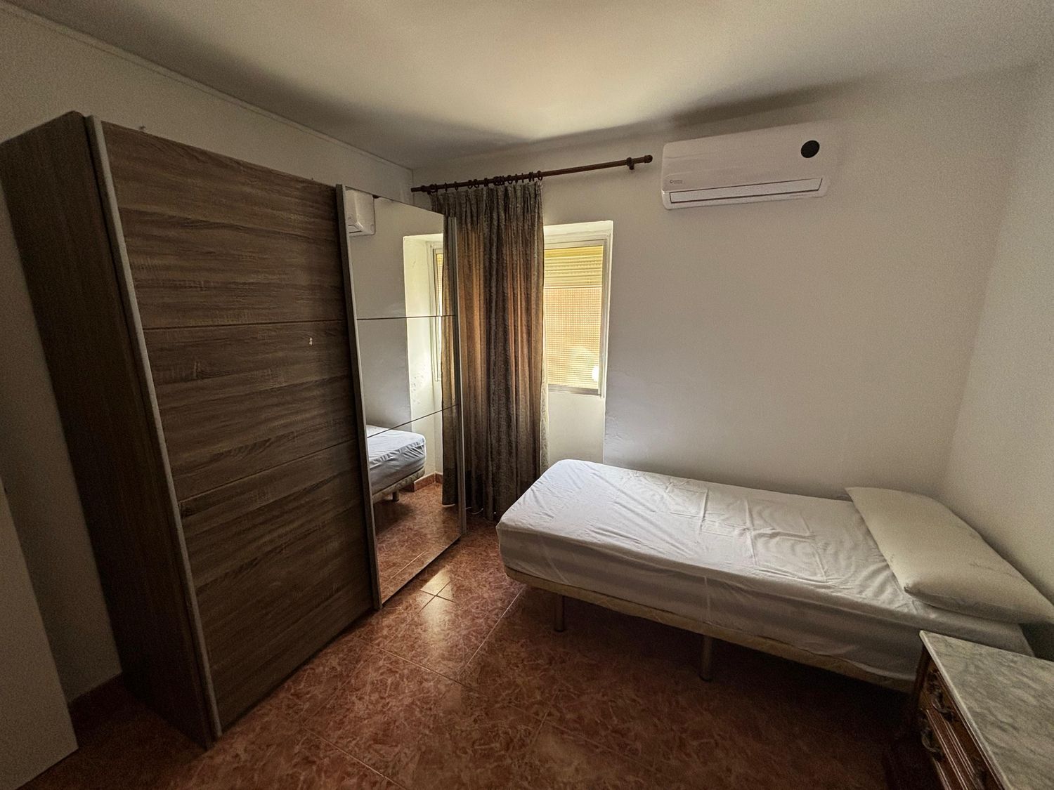 Piso en calle Tarfia, 1 - Foto 4