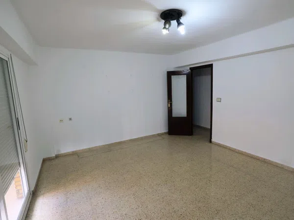 Piso en calle d'Hernández Lázaro, 26 - Foto 2