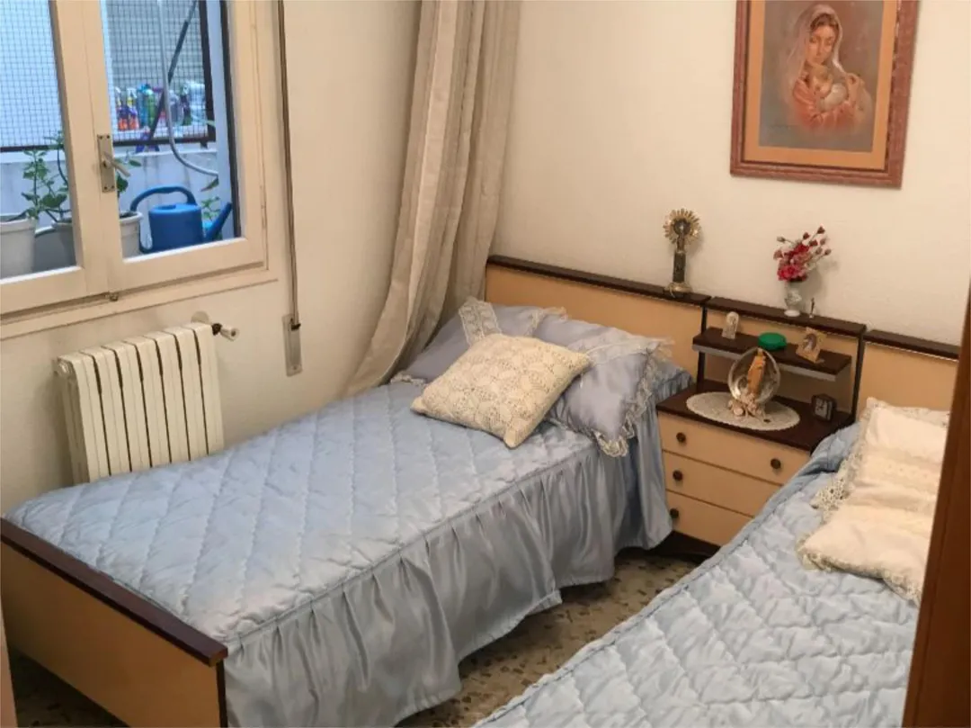 Piso en  Calle de la Reina Fabiola 22 - Foto 8