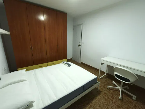 Alquiler de piso en Doctor Fedriani - Foto 7