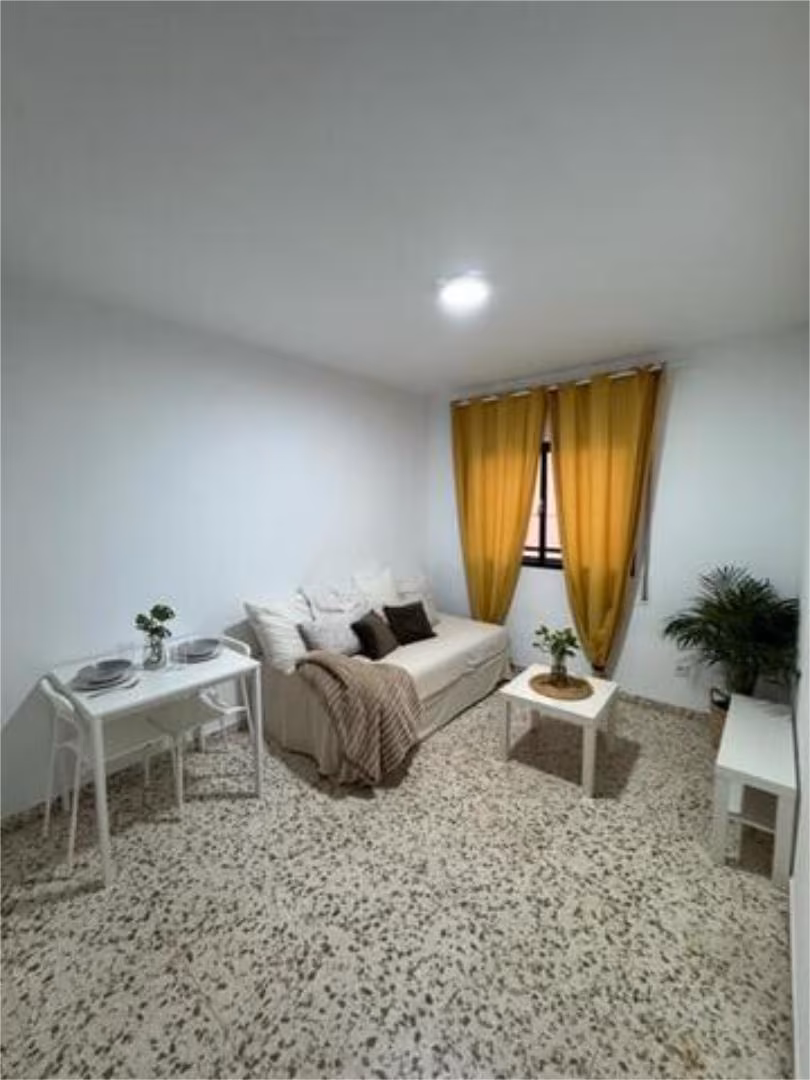 Piso en Ciudad Jardin - Foto 4