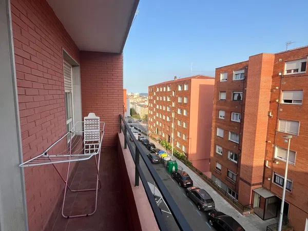 Piso en calle Prado San Roque, 40