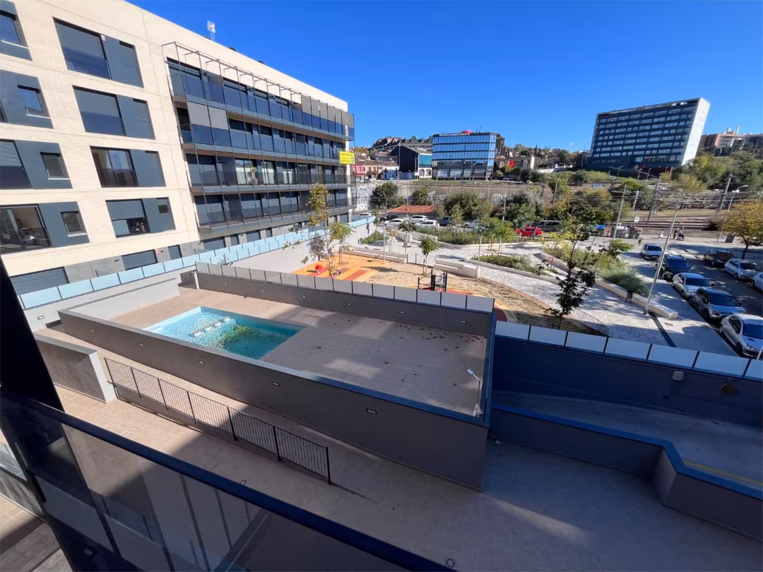 Piso en  Carrer de IꞌOrient 27 - Foto 8