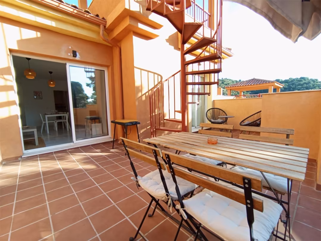 Piso en  Avenida Aljaima 15 - Foto 5