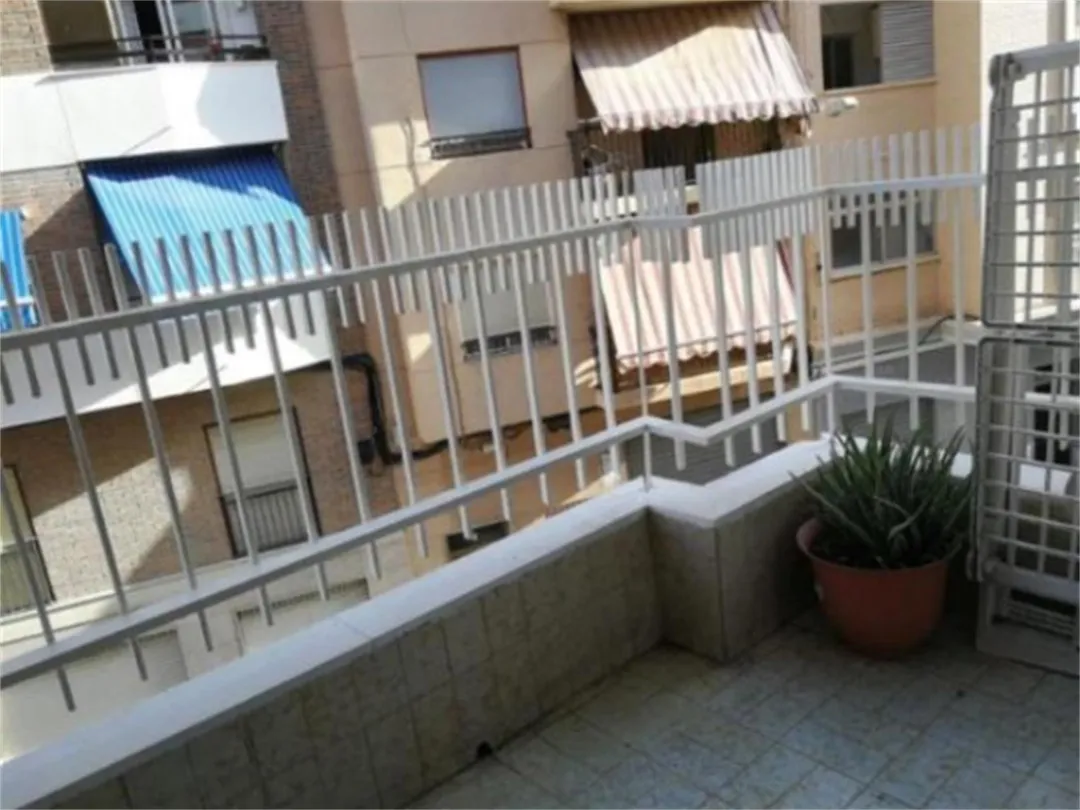 Piso en  Avenida de Alicante - Foto 6