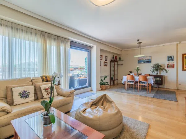 Dúplex en Avenida Principe de Asturias, Zona Monte el Pilar - Foto 6