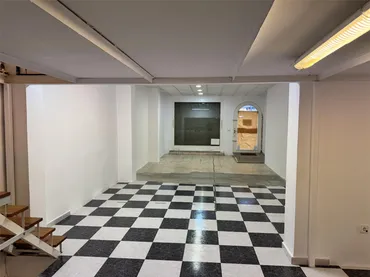 Planta baja en  Passeig del Comtat 49 - Foto 6