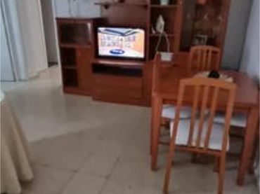 Piso en Ciudad Jardín - Foto 2