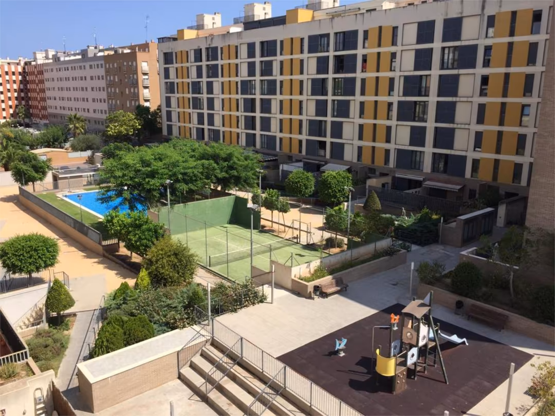 Piso en  Carrer de Salvador Rodríguez Bronchú 1