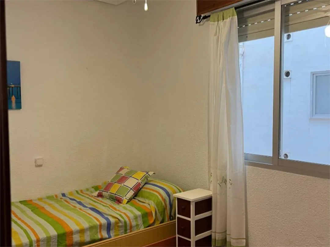 Piso en  Carrer Doctor Terradell 1 - Foto 11