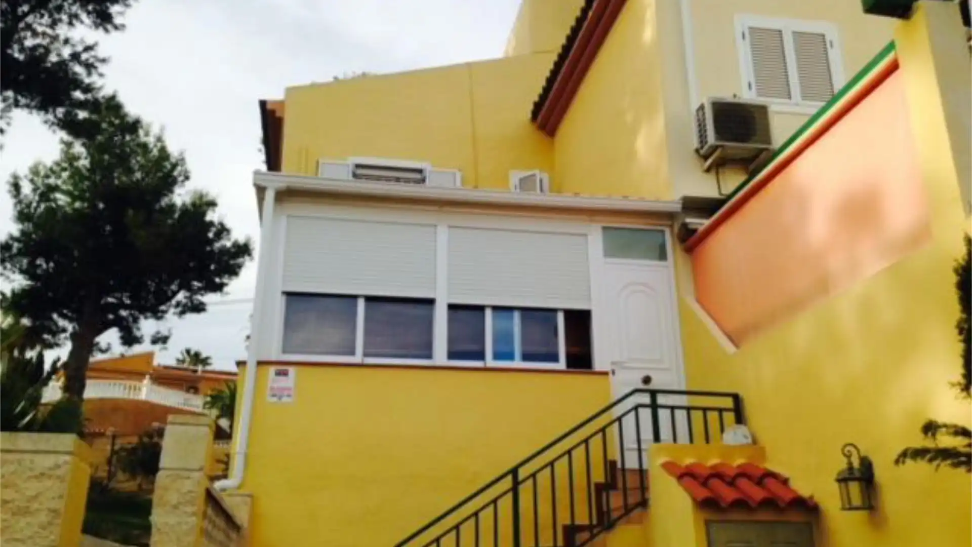 Chalet en  Carrer Panama 81 - Foto 2