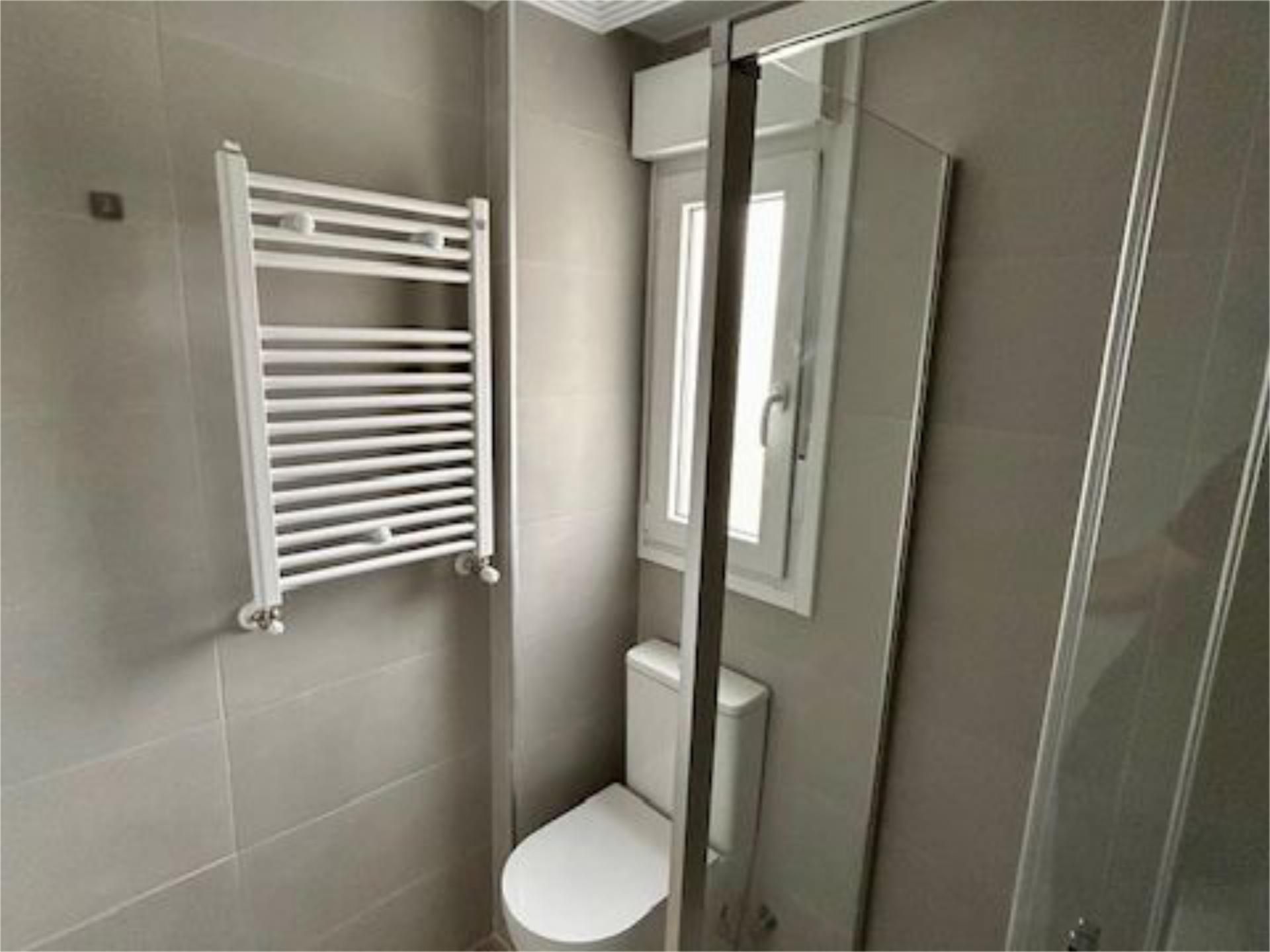 Piso en  Calle Manuel Ruiz de Quevedo 13 - Foto 16