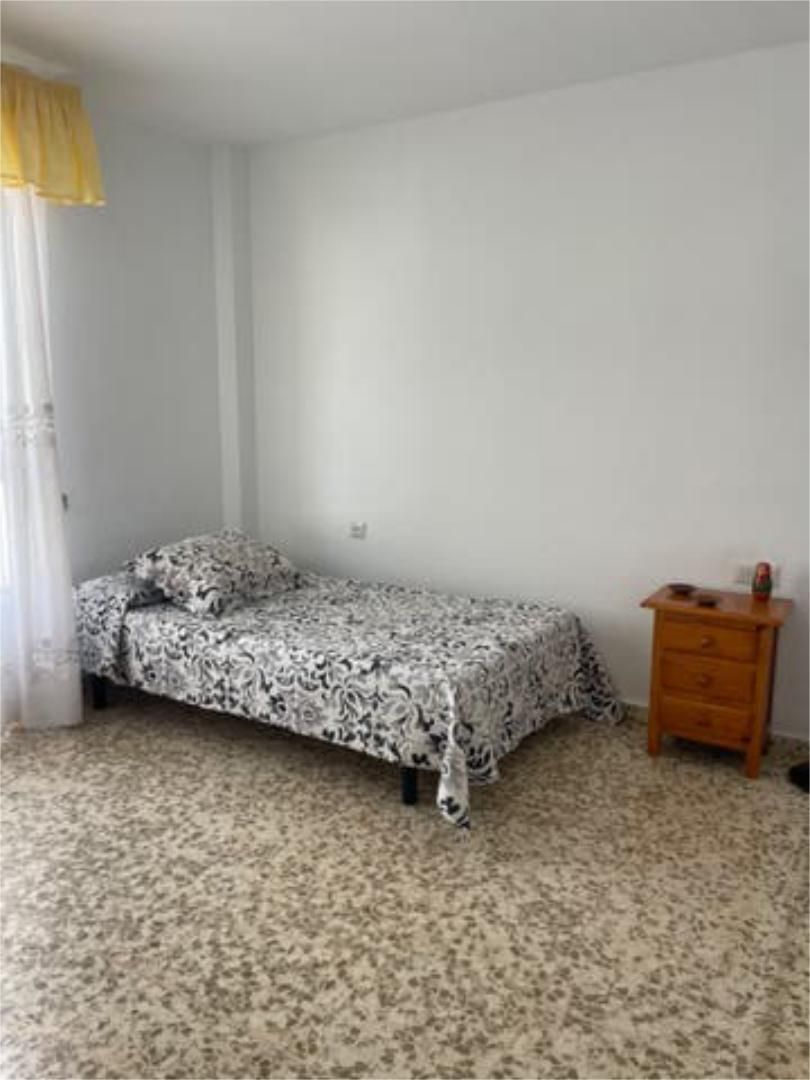 Piso en Carlos Haya - Foto 5